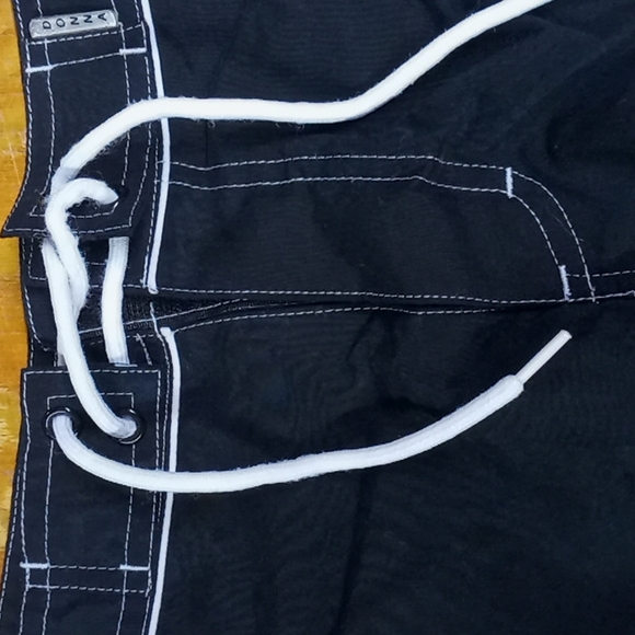 Donna Nicole shorts - Picture 3 of 8